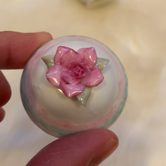 Rose five piece mini tea set - Picture 4 of 4